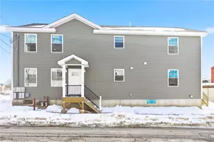 307 Hawkins St, Providence, RI 02904 - Photo 4