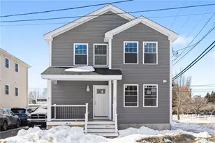 307 Hawkins St, Providence, RI 02904 - Photo 1