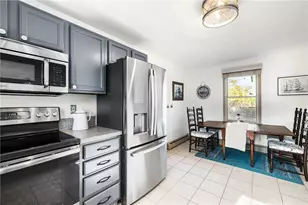 66 Islington Ave, Portsmouth, RI 02871 - Photo 10