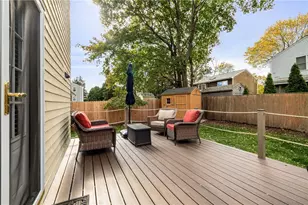 66 Islington Ave, Portsmouth, RI 02871 - Photo 22