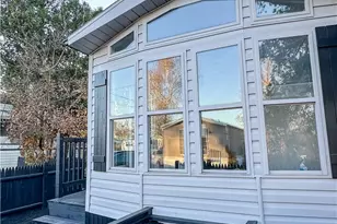 245 Manton St, Pawtucket, RI 02861 - Photo 1