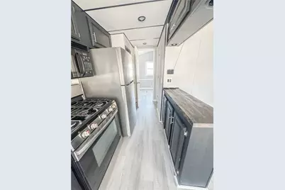 245 Manton Street, Pawtucket, RI 02861 - Photo 10
