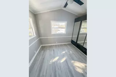 245 Manton Street, Pawtucket, RI 02861 - Photo 12