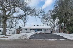 22 Rawlinson Dr, Coventry, RI 02816 - Photo 26