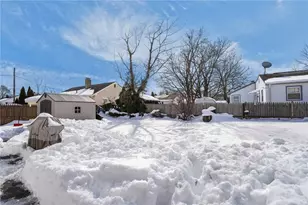 78 Villa Ave, Cranston, RI 02905 - Photo 4