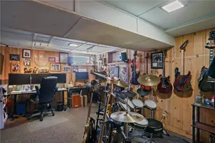 78 Villa Ave, Cranston, RI 02905 - Photo 22