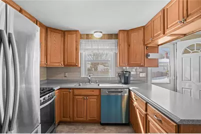 78 Villa Avenue, Cranston, RI 02905 - Photo 12