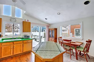 47 St James Rd, Narragansett, RI 02882 - Photo 12