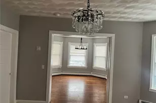 60 Dover St, Providence, RI 02908 - Photo 1