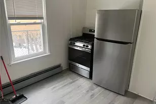 60 Dover St, Providence, RI 02908 - Photo 10