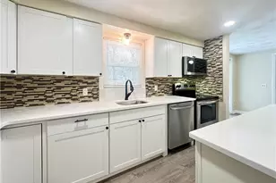 135 S Pierce Rd, East Greenwich, RI 02818 - Photo 20