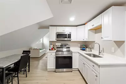 133 Cottage Street, Pawtucket, RI 02860 - Photo 32