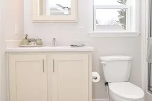 18 Comfort Ln, South Kingstown, RI 02879 - Photo 16