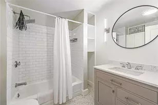 7 Mt Vernon St, Newport, RI 02840 - Photo 8