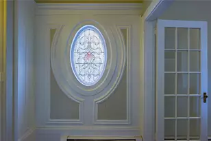 7 Mt Vernon St, Newport, RI 02840 - Photo 2