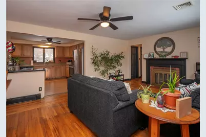 22 Maple Drive, Portsmouth, RI 02871 - Photo 8
