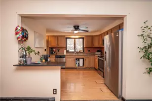 22 Maple Dr, Portsmouth, RI 02871 - Photo 14