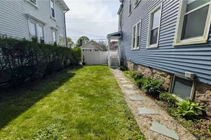 41 Merton Rd, Newport, RI 02840 - Photo 24