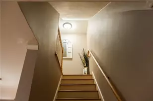 84 Barton St, Pawtucket, RI 02860 - Photo 6