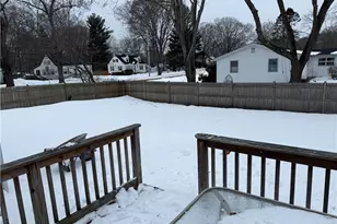 101 Farmland Rd, Warwick, RI 02889 - Photo 36