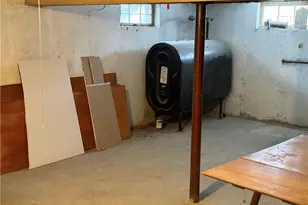 101 Farmland Rd, Warwick, RI 02889 - Photo 32