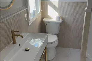 101 Farmland Rd, Warwick, RI 02889 - Photo 28