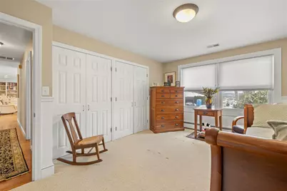 214 Meshanticut Valley Parkway, Cranston, RI 02920 - Photo 24