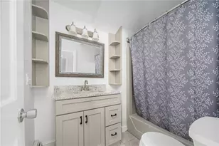 17 Ardway Ave, Warwick, RI 02889 - Photo 10