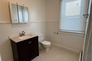 95 Duke St, East Greenwich, RI 02818 - Photo 4