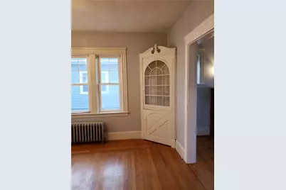 36 Monument Street, Cranston, RI 02910 - Photo 6