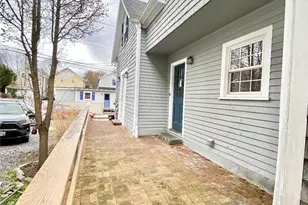 32 McAllister St, Newport, RI 02840 - Photo 16