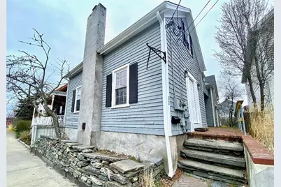 32 McAllister Street, Newport, RI 02840 - Photo 2