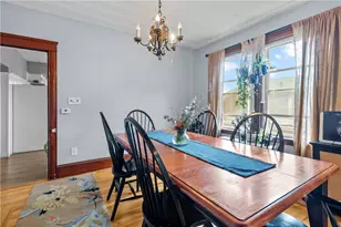 647 Pleasant Valley Pkwy, Providence, RI 02908 - Photo 28