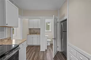 14 Pearl St, East Greenwich, RI 02818 - Photo 14