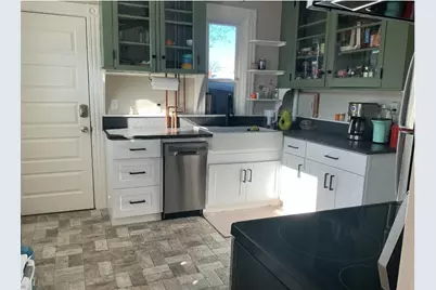 12 Caswell Avenue #1, Newport, RI 02840 - Photo 1