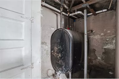 79 Bellevue Avenue, Warwick, RI 02888 - Photo 24