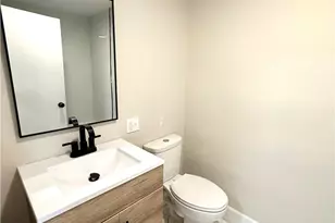 89 Armistice Blvd, Pawtucket, RI 02860 - Photo 10