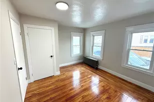 89 Armistice Blvd, Pawtucket, RI 02860 - Photo 12