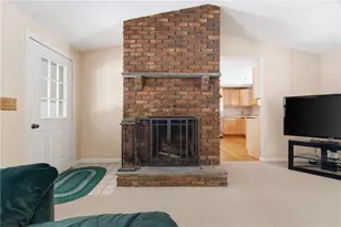 37 Anan Wade Rd, Glocester, RI 02857 - Photo 24