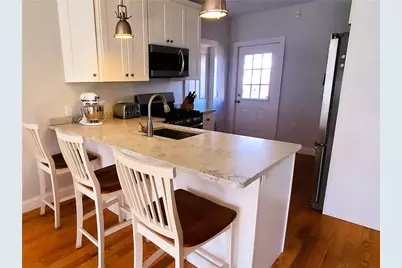 40 Simmons Street #1, Newport, RI 02840 - Photo 4