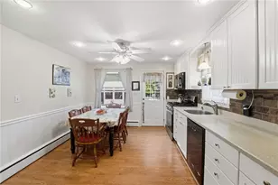 19 Beatrice Ave, Warwick, RI 02889 - Photo 8