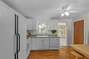 31 Marion Ave, Burrillville, RI 02859 - Photo 8