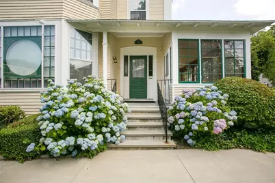 42 Kay Street #5, Newport, RI 02840 - Photo 2