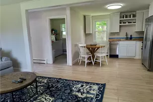 10 Reardon Dr, Middletown, RI 02842 - Photo 8