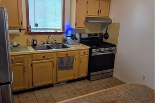 32 Longfellow Dr, Coventry, RI 02816 - Photo 24