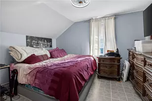 31 Sassafras St, Providence, RI 02907 - Photo 34