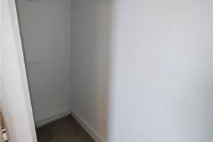 672 Providence St, West Warwick, RI 02893 - Photo 12