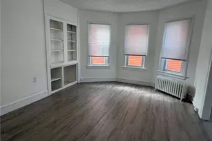 116 Lenox Ave, Providence, RI 02907 - Photo 4