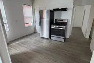 116 Lenox Ave, Providence, RI 02907 - Photo 10