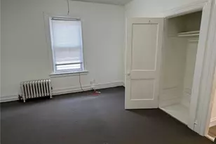 116 Lenox Ave, Providence, RI 02907 - Photo 4